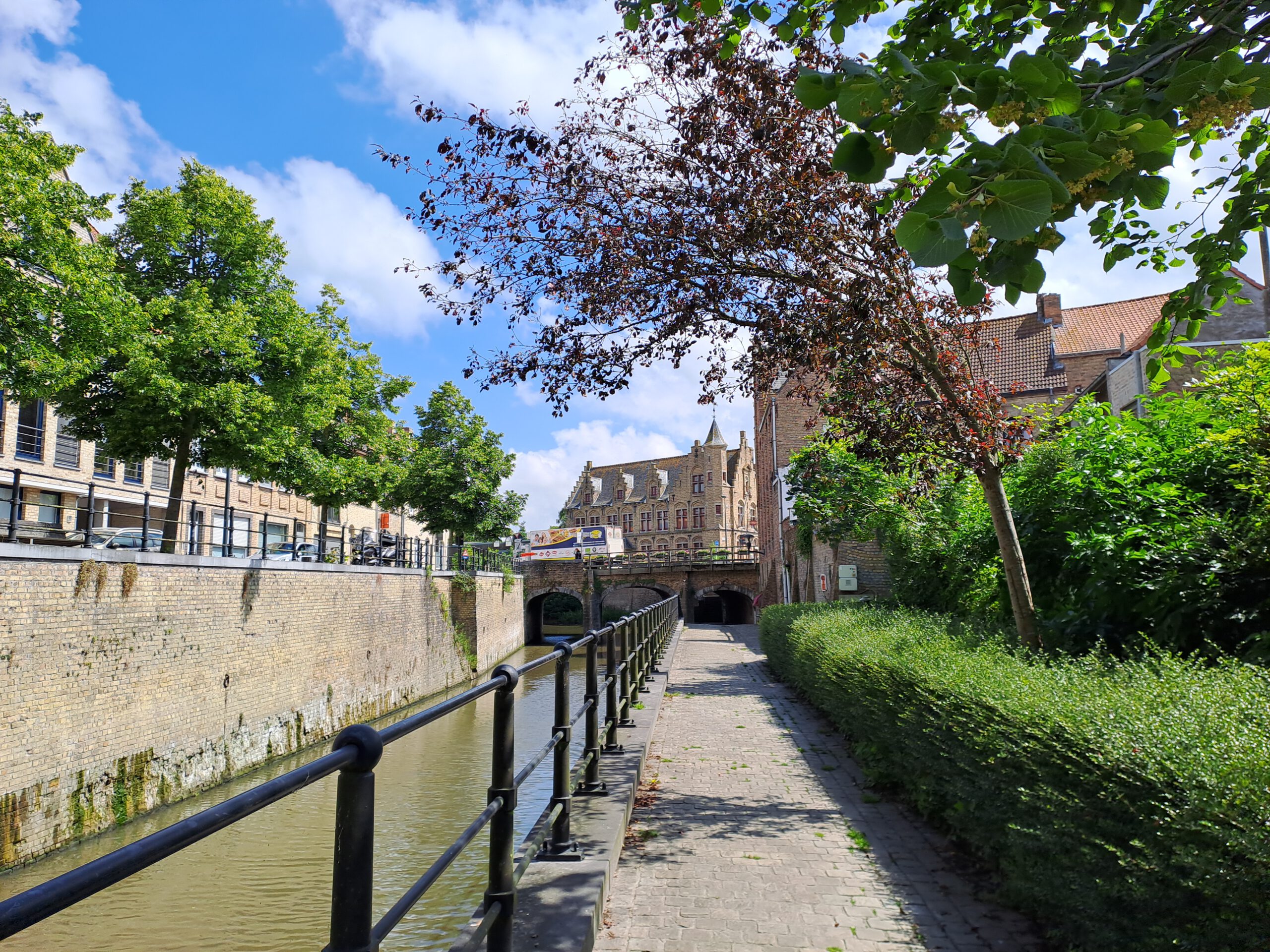 Wandeling in Diksmuide stad en IJzertoren, -boomgaard (6,2 km)